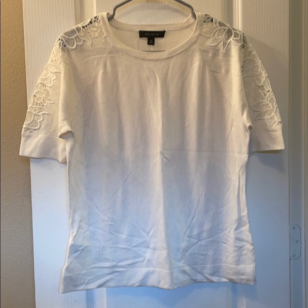 NWT AT short sleeve sweater